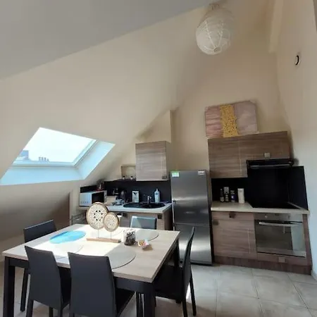 Avec Mezzanine